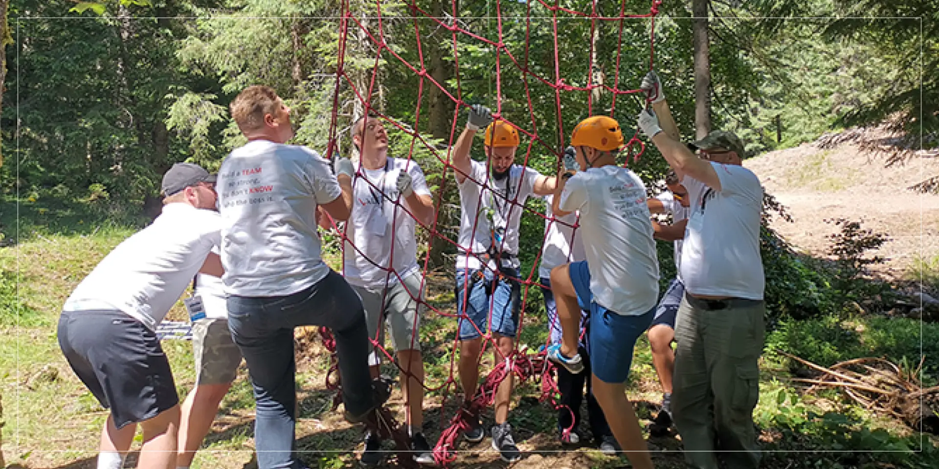 Karriere | VALEO IT Services International valeo-it-services-international-gmbh-teambuilding-impressionen-klettern-scaled-1